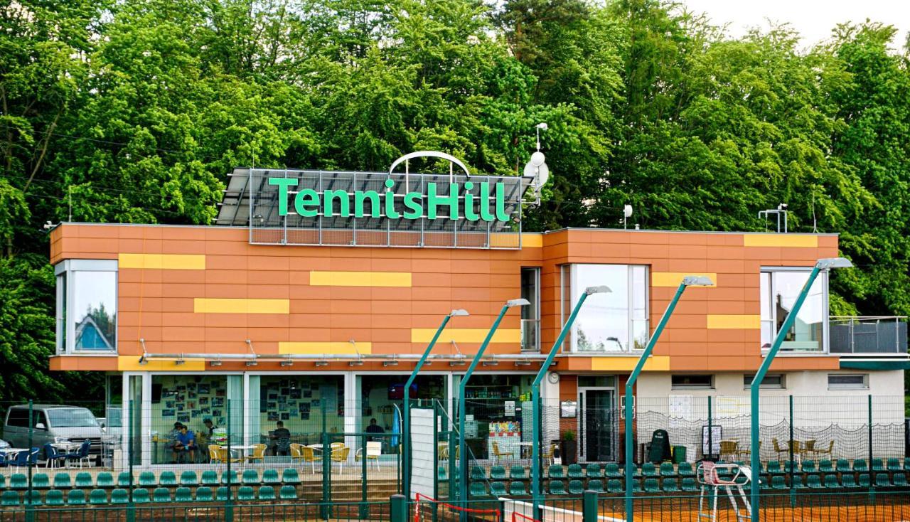 Tennishill Havířov Buitenkant foto